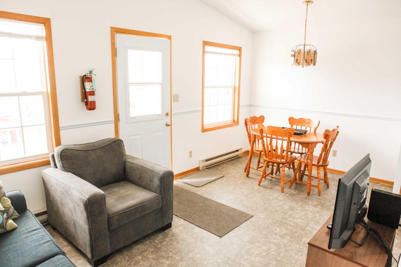 Peck'S Housekeeping Cottages 루이스버그 외부 사진